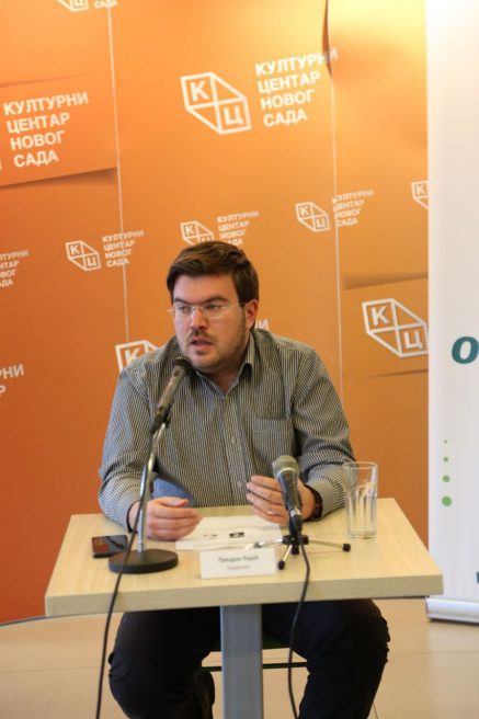 930EBE73-9D0F-4B85-8BF0-616908EC2029