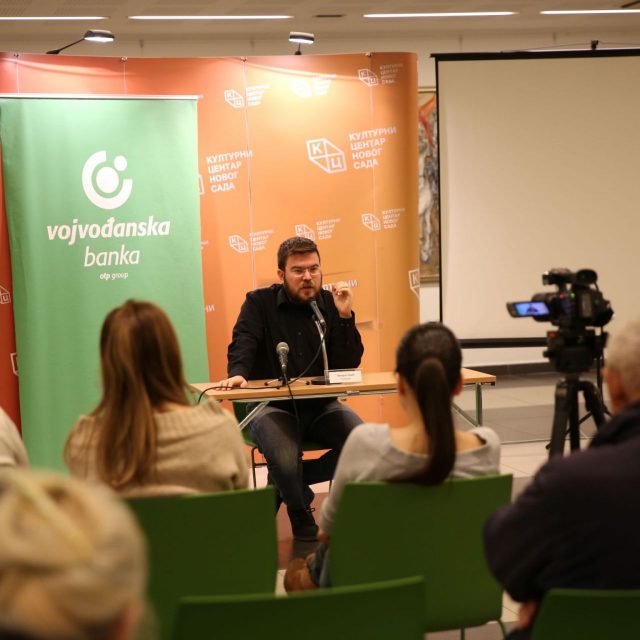 Одржана трибина „Украјина између Наранџасте револуције и Мајдана“
