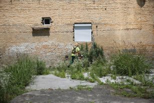 6F7BFDD4-4EB3-4D26-BEF2-818D15547243