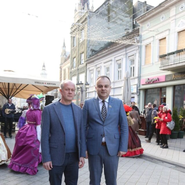 ПАНАОТОВИЋ У НОВОМ САДУ СА СТЕВАНОМ КАТИЋЕМ, ГРАДОНАЧЕЛНИКОМ ХЕРЦЕГ НОВОГ