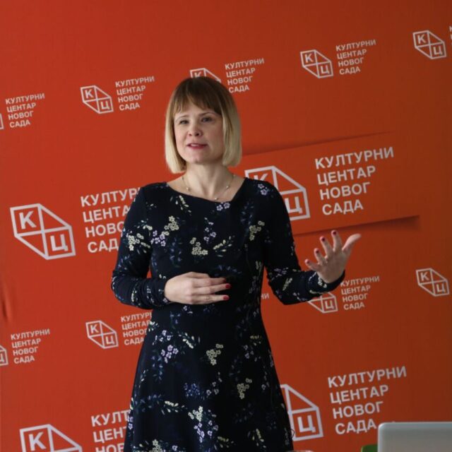 Предавање др Јелене Тодоровић Лазић на тему „Република Чешка – од распада Чехословачке до чланства у ЕУ – први део” 31. марта на Јутјуб каналу КЦНС