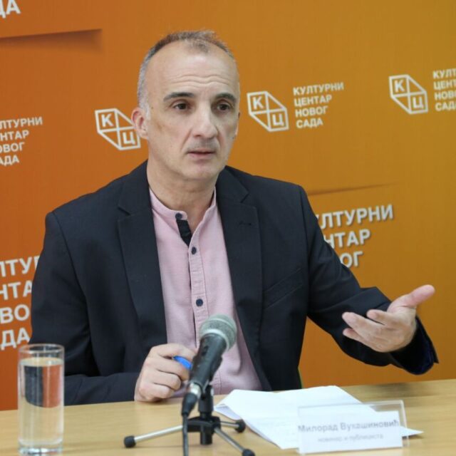 Predavanje Milorada Vukašinovića „Rat protiv demokratije I deo” na Jutjub kanalu KCNS