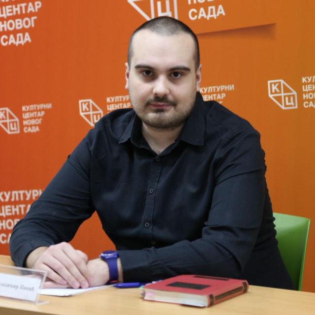 Предавање Владимира Папића на тему „Савремена књижевност у регионалним наставним програмима за средње школе“ 15. маја на Јутјуб каналу КЦНС
