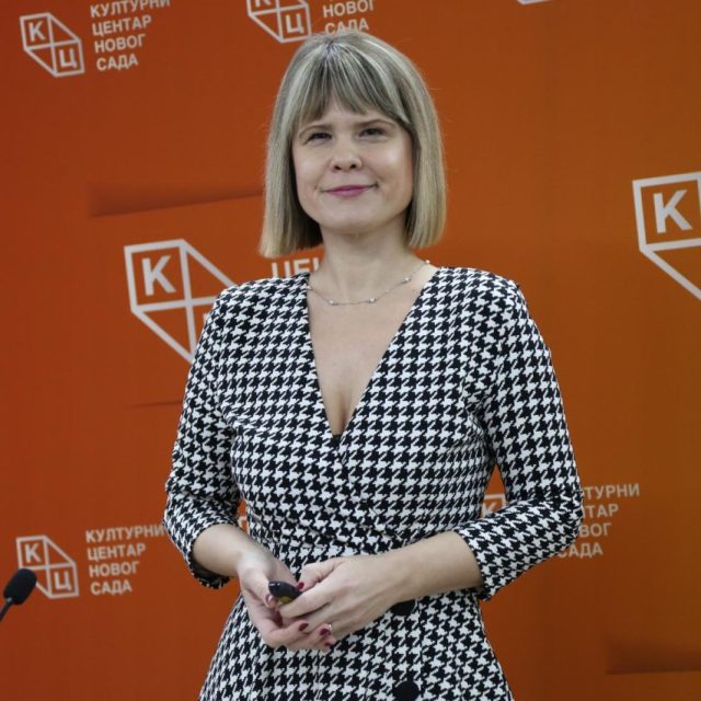 Предавање др Јелене Тодоровић Лазић на тему „Политика проширења ЕУ – поглед из угла грађана 8. део“ на Јутјуб каналу КЦНС