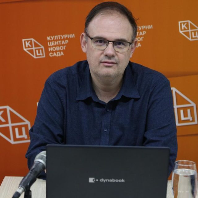 Предавање историчара др Бориса Стојковског на тему „Мохачка и Косовска битка – компаративни поглед“ на Јутјуб каналу КЦНС