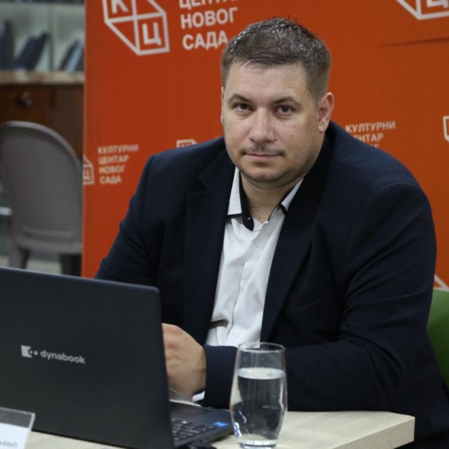 Предавање др Растиславa Стојсављевићa на тему „Измишљена географија” на Јутјуб каналу КЦНС