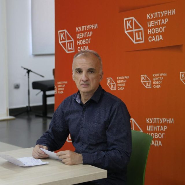 Предавање новинара и публицисте Милорада Вукашиновића на тему „Легат Александра Зиновјева (I)“ на Јутјуб каналу КЦНС