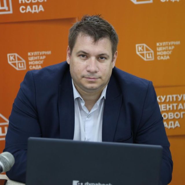 Предавање др Растиславa Стојсављевићa на тему „Афродитино острво” на Јутјуб каналу КЦНС