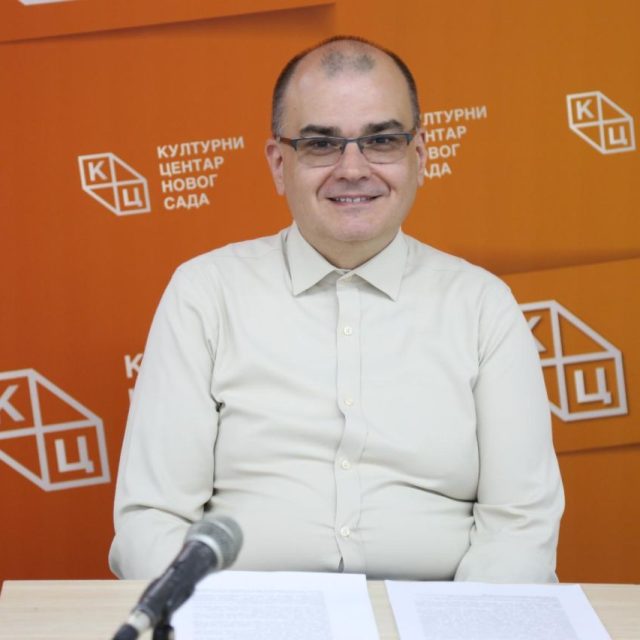 Предавање историчара Огњена Карановића на тему „Српско-муслимански односи у Босни и Херцеговини 1910–1912” на Јутјуб каналу КЦНС