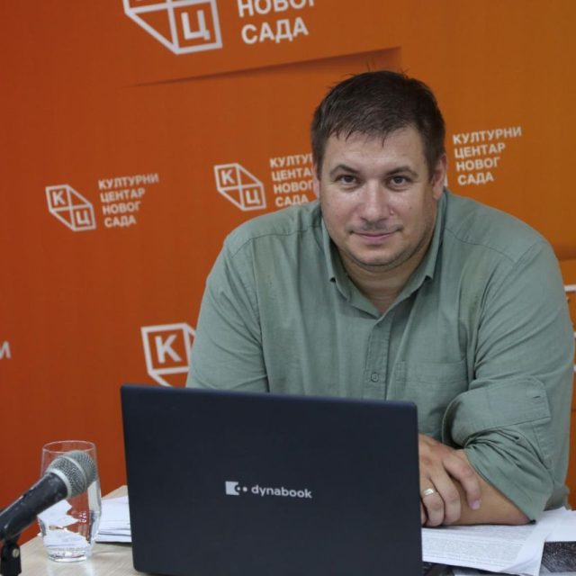 Предавање др Растиславa Стојсављевићa на тему „Географија Старог Влаха и Рашке” на Јутјуб каналу КЦНС